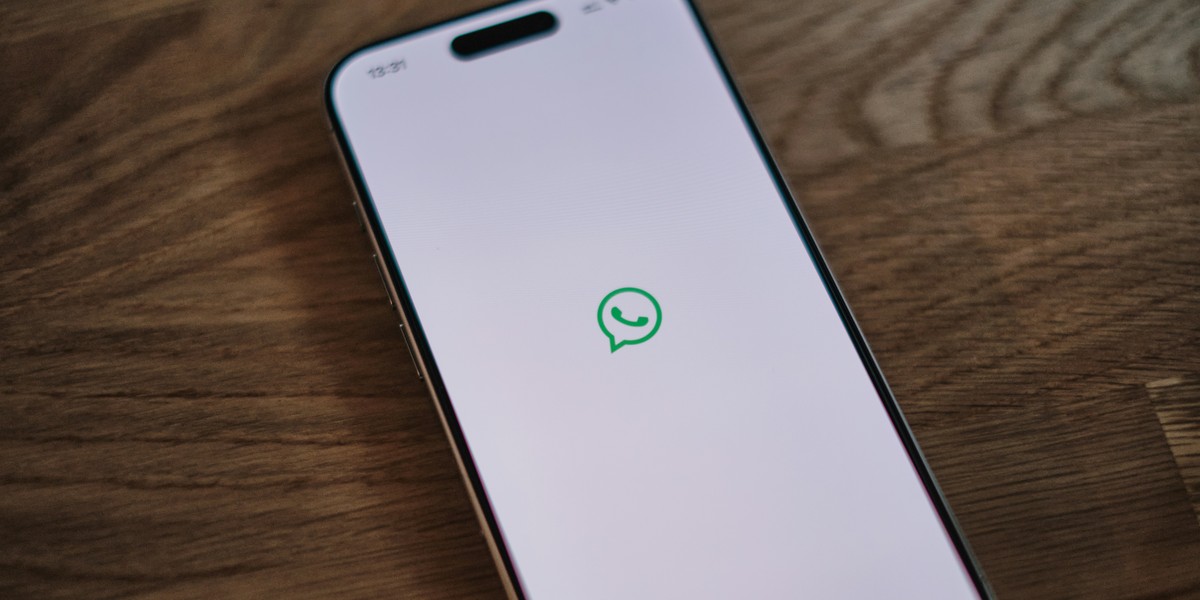 Novo vírus no WhatsApp mira dados bancários de brasileiros; entenda como se proteger