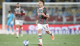 Fluminense custa para finalizar diante do Ceará, mas gol de Renê garante entrada no G6 Fluminense custa para finalizar diante do Ceará, mas gol de Renê garante entrada no G6